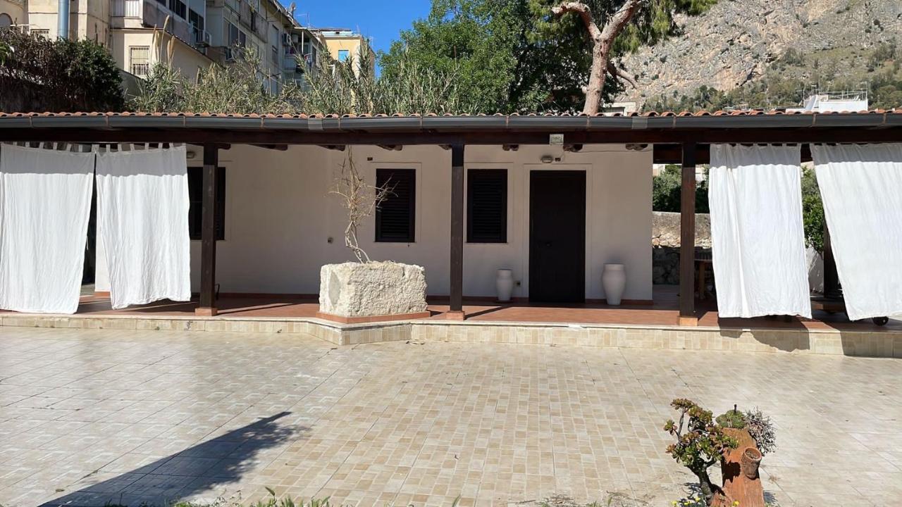 Casa Vacanza Villa Palermo Luaran gambar